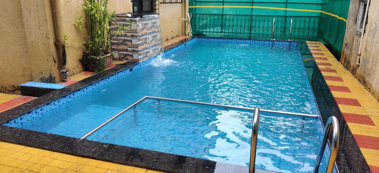 Maharaja Family Guest House Lonavala Buitenkant foto