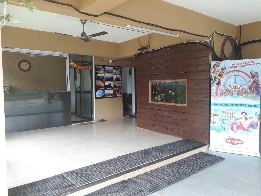 Maharaja Family Guest House Lonavala Buitenkant foto